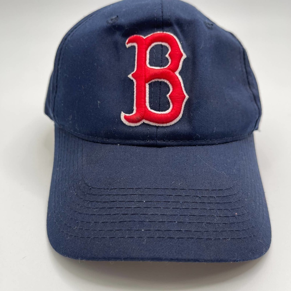 Boston Red Sox embroidered baseball hat